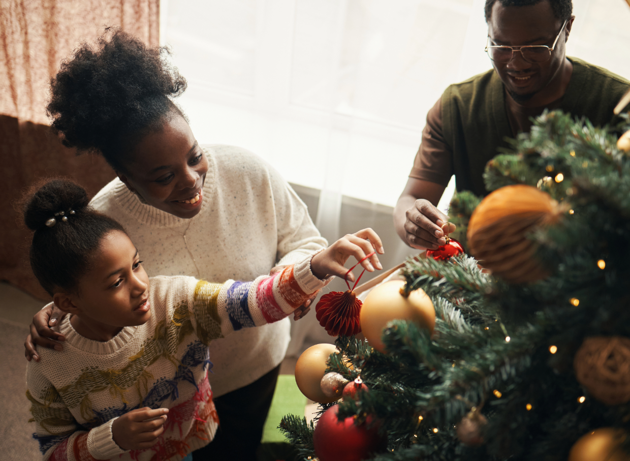 Celebrating the Festive Season Abroad: Holiday Traditions in North America and the Pacific